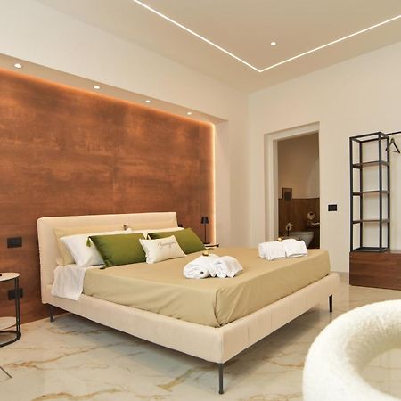 Fla' Suite Deluxe Теразини Екстериор снимка